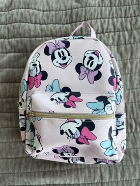 NWOT Disney Pink Minnie Mouse Mini Backpack with Pastel Bows